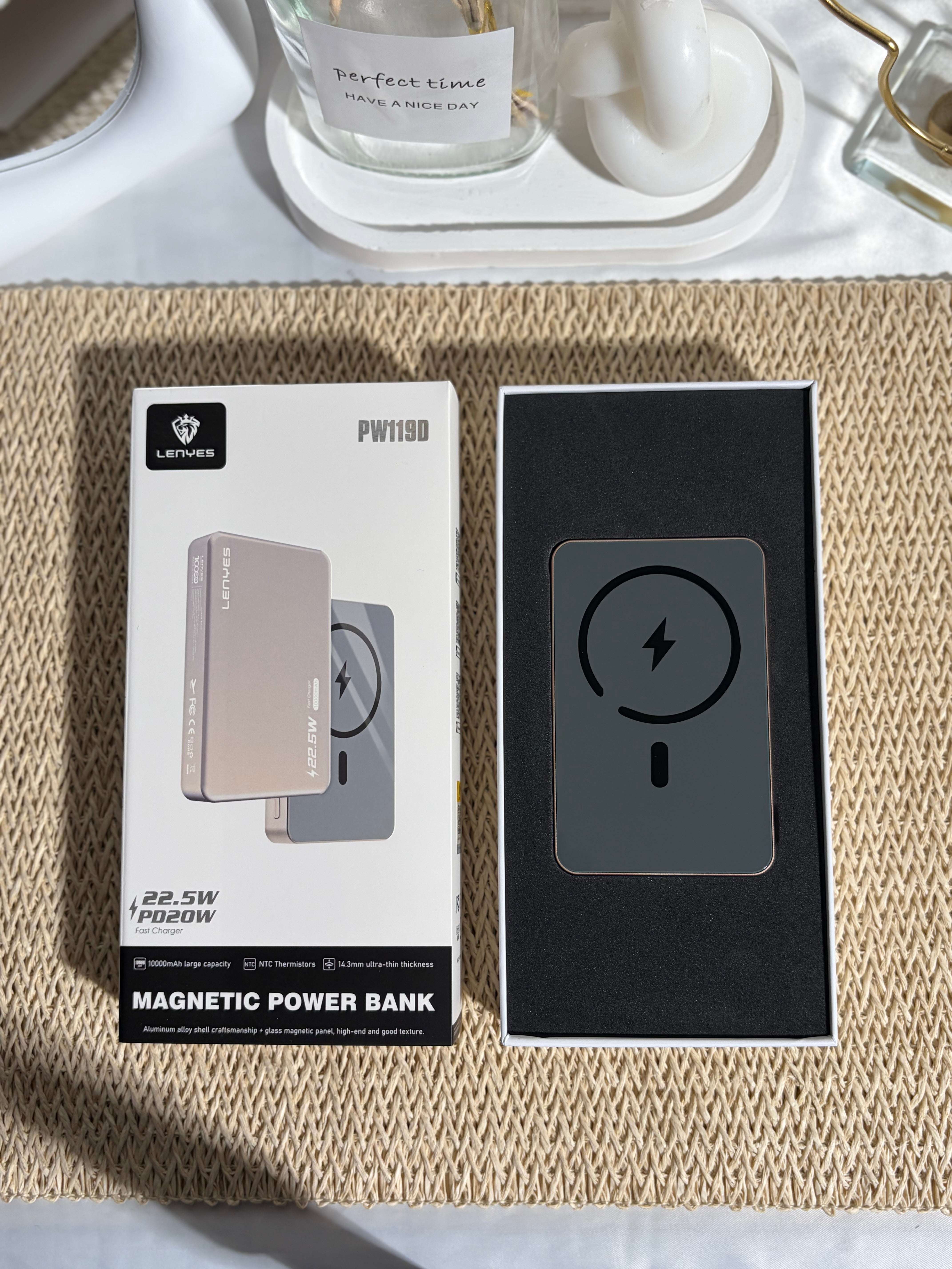 LENYES -Powerbank-PW119D-10000MAH-GOLD