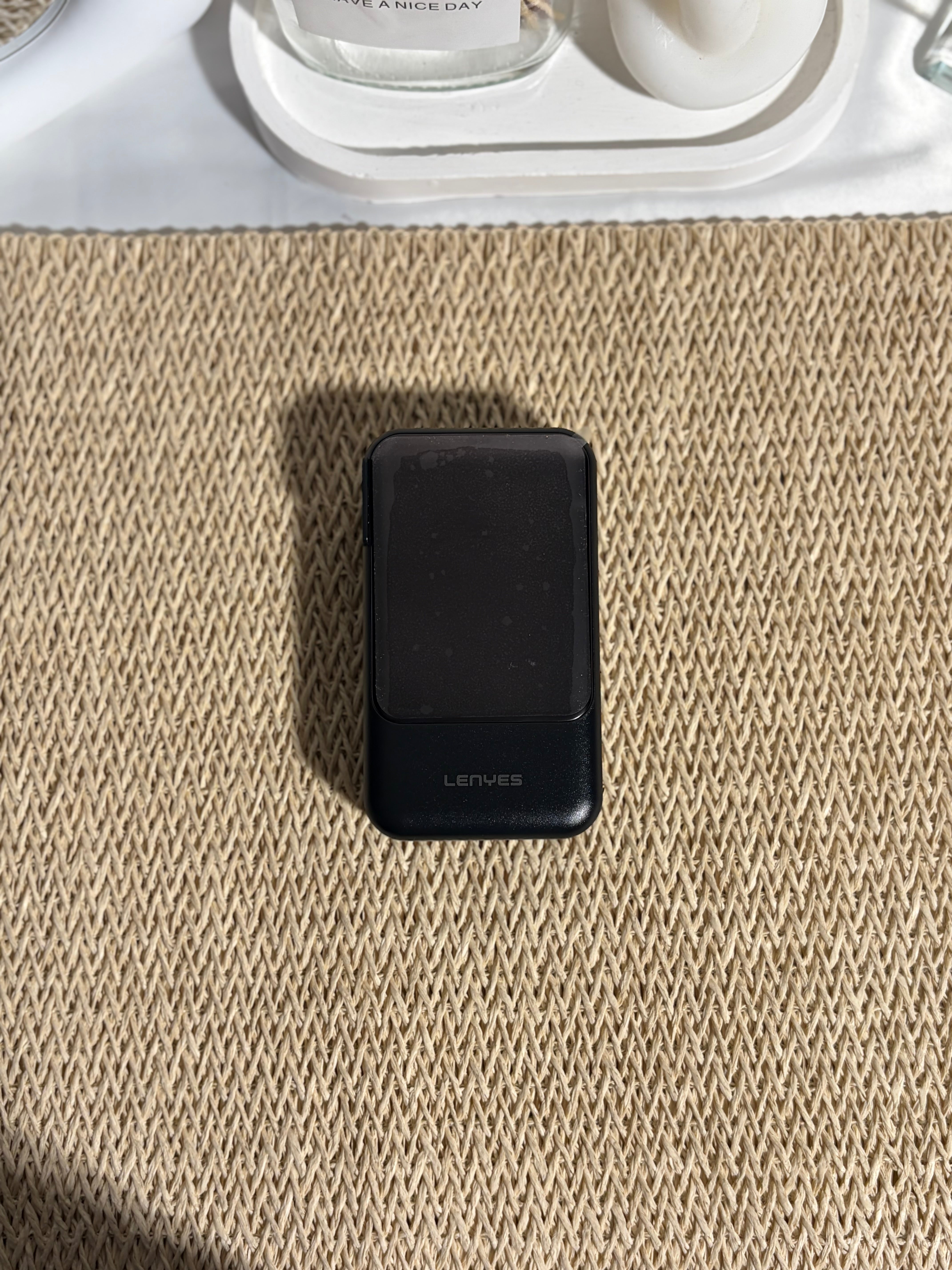 LENYES -Powerbank-10000mAh - PX143D-BLACK