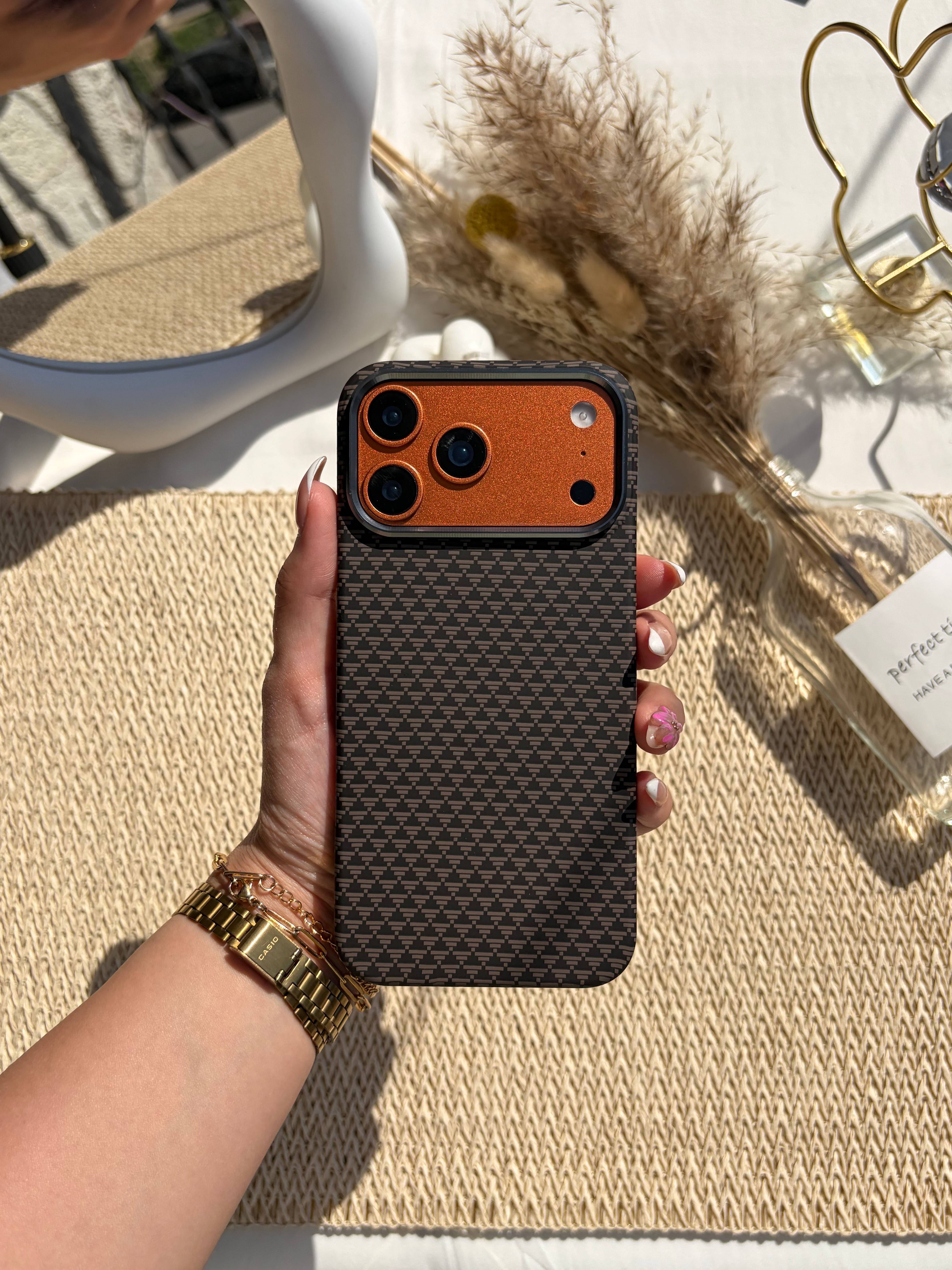 New Carbon MagSafe Case