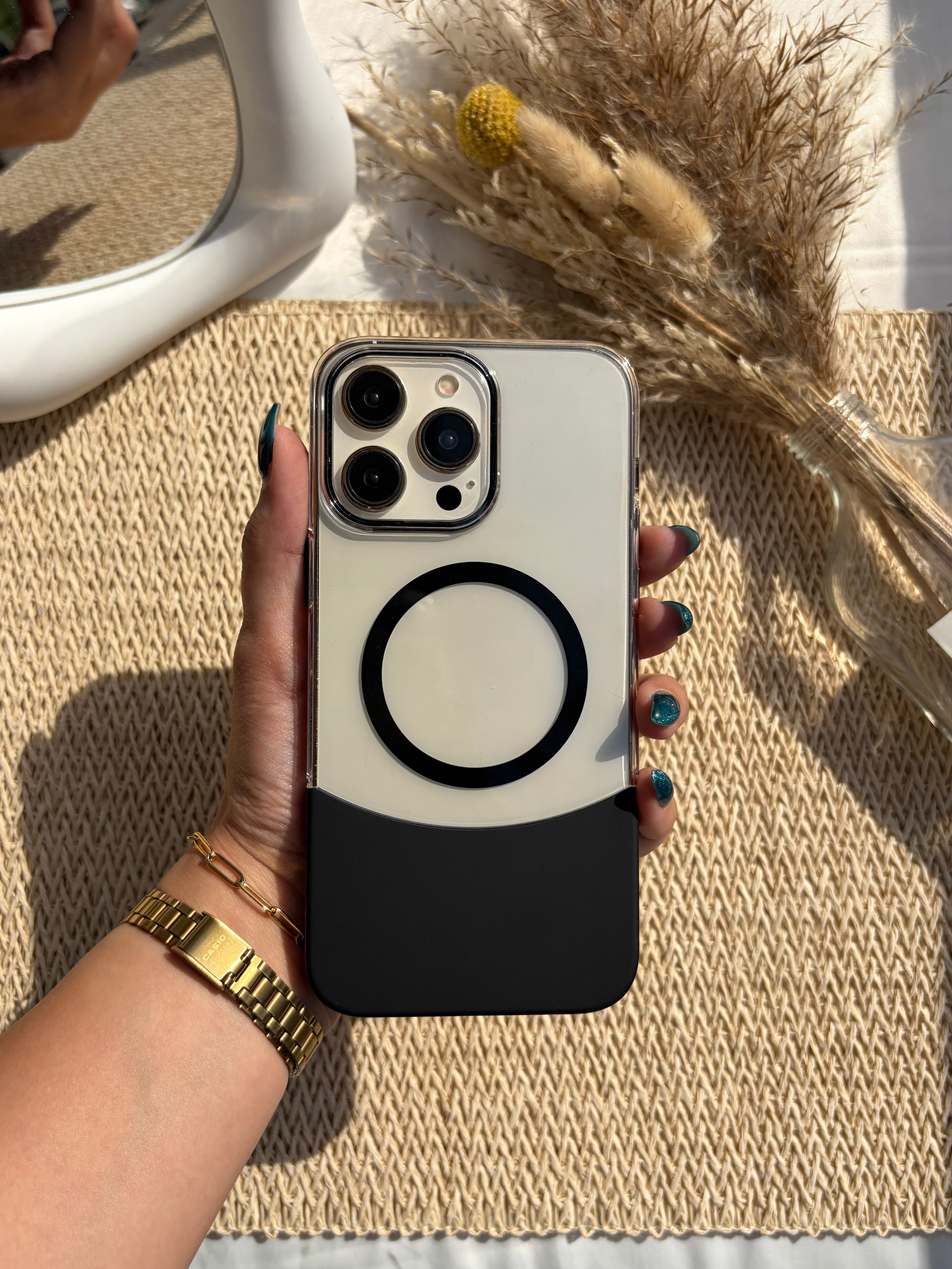 MagSafe Unique Case