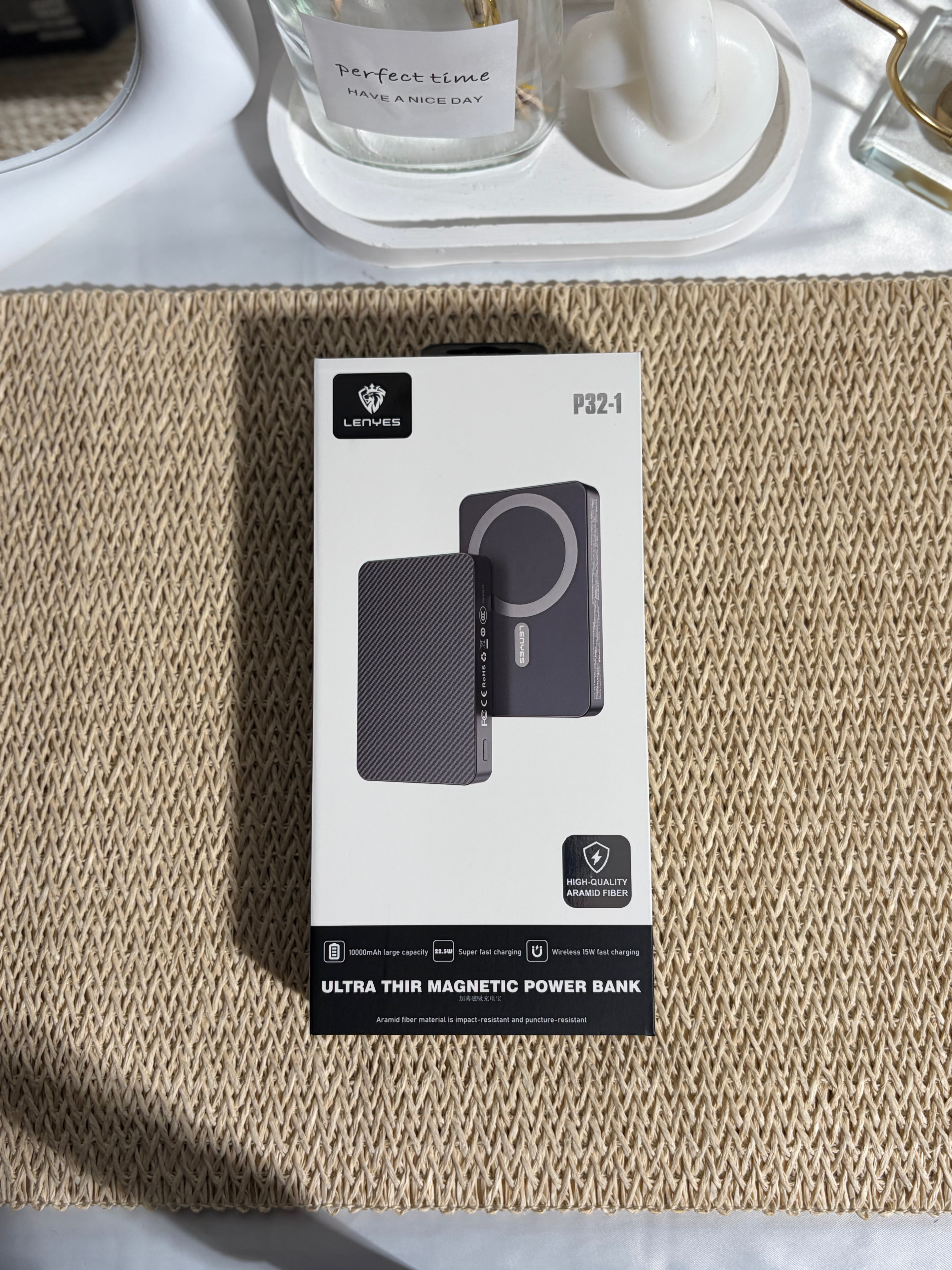 LENYES-POWER-BANK-P32-1-10000mAh