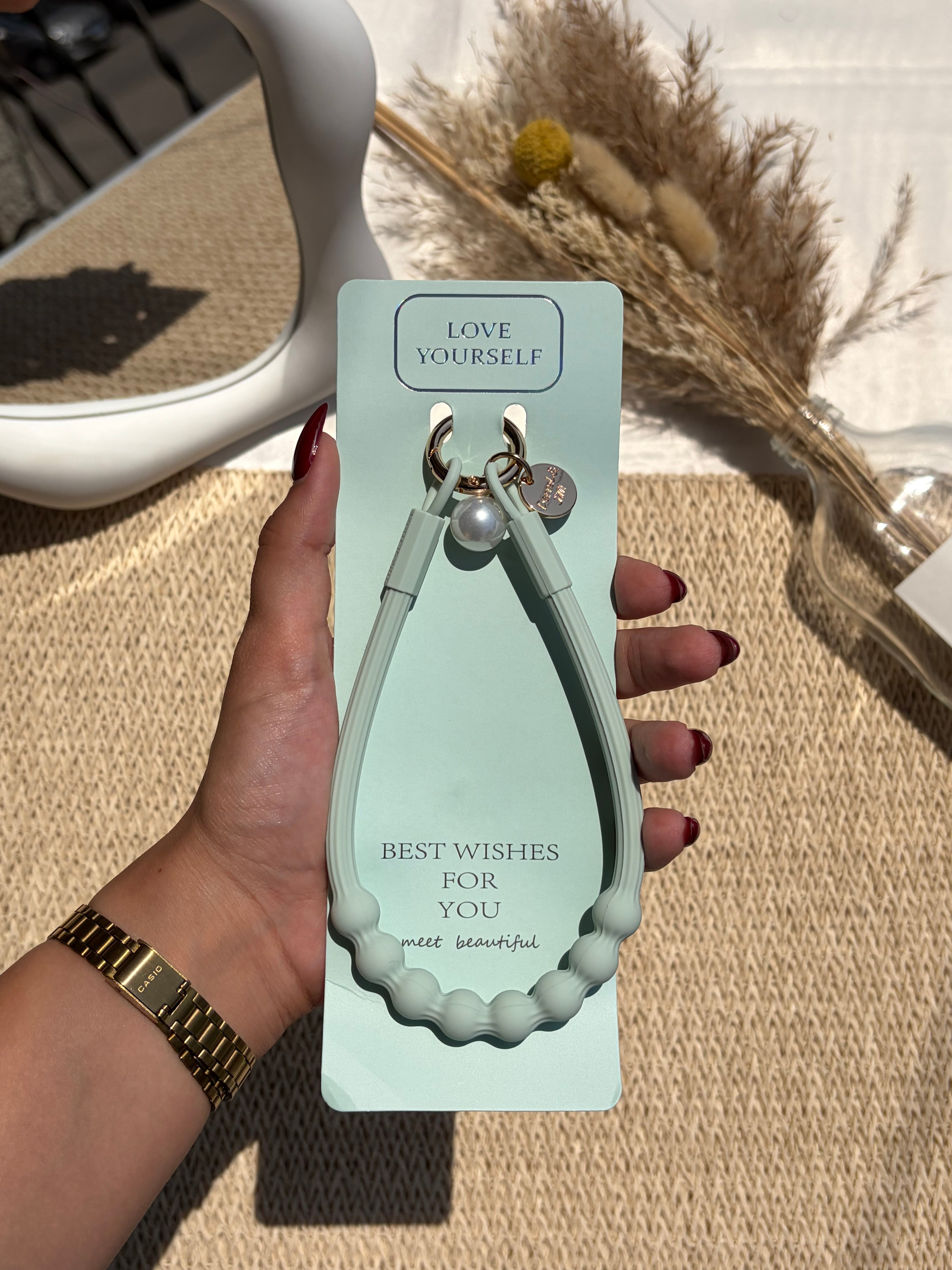 Silicone lanyard