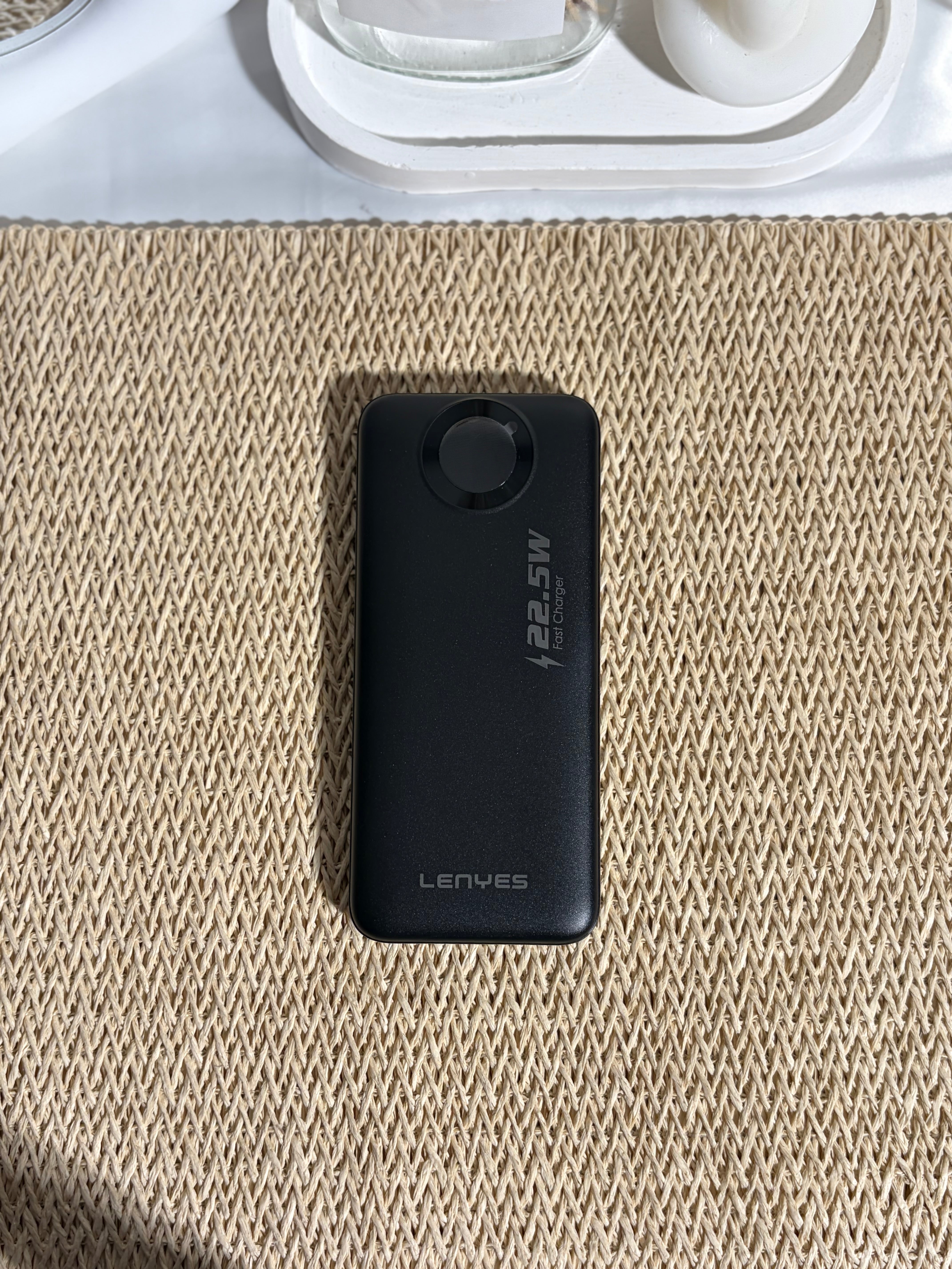 LENYES - PowerBank - 10000mAh - PX187D-BLACK