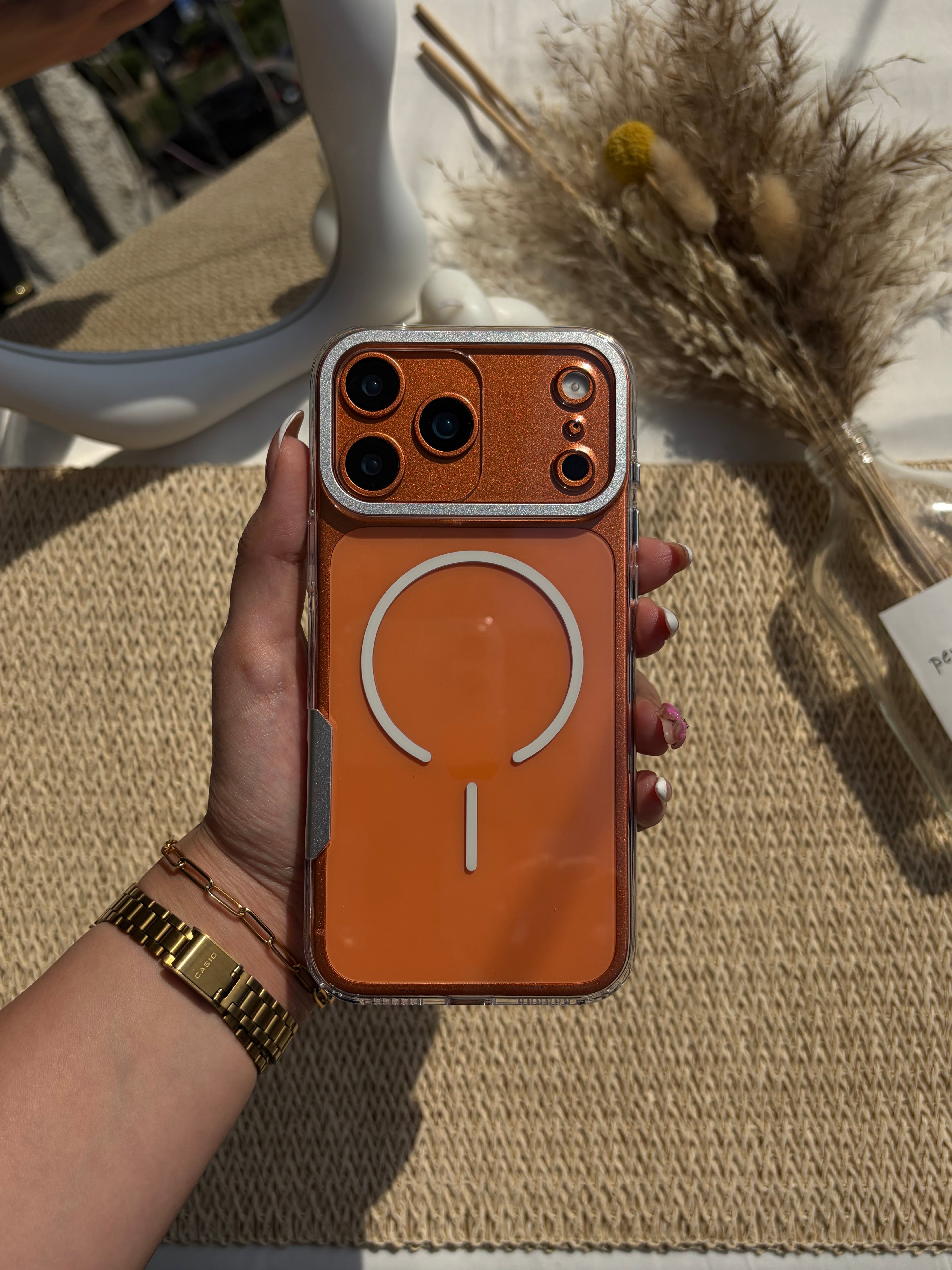 Okoz Transparent Magsafe Case