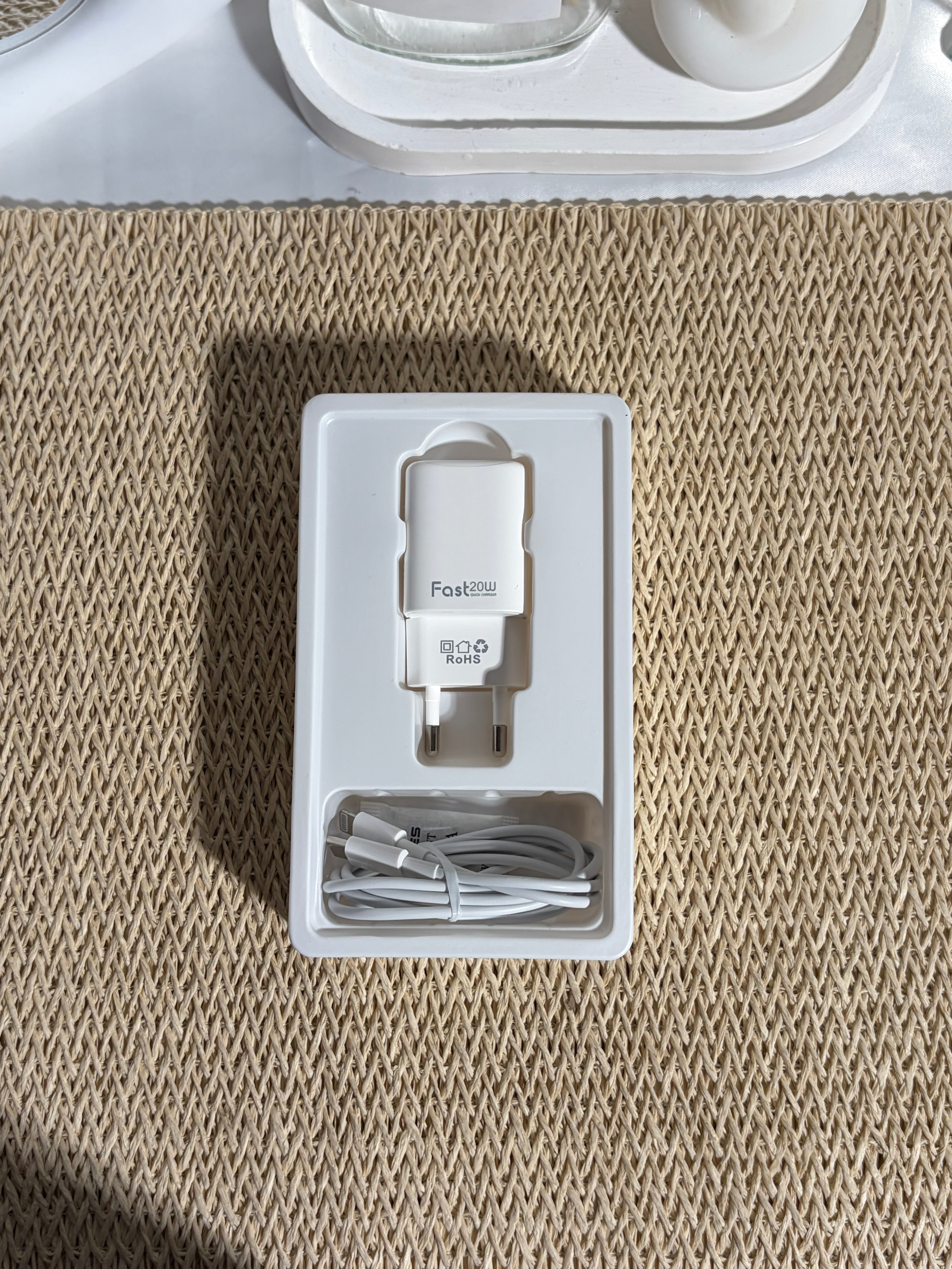 LENYES CHARGER-LCH026-EU TC-I-WHITE