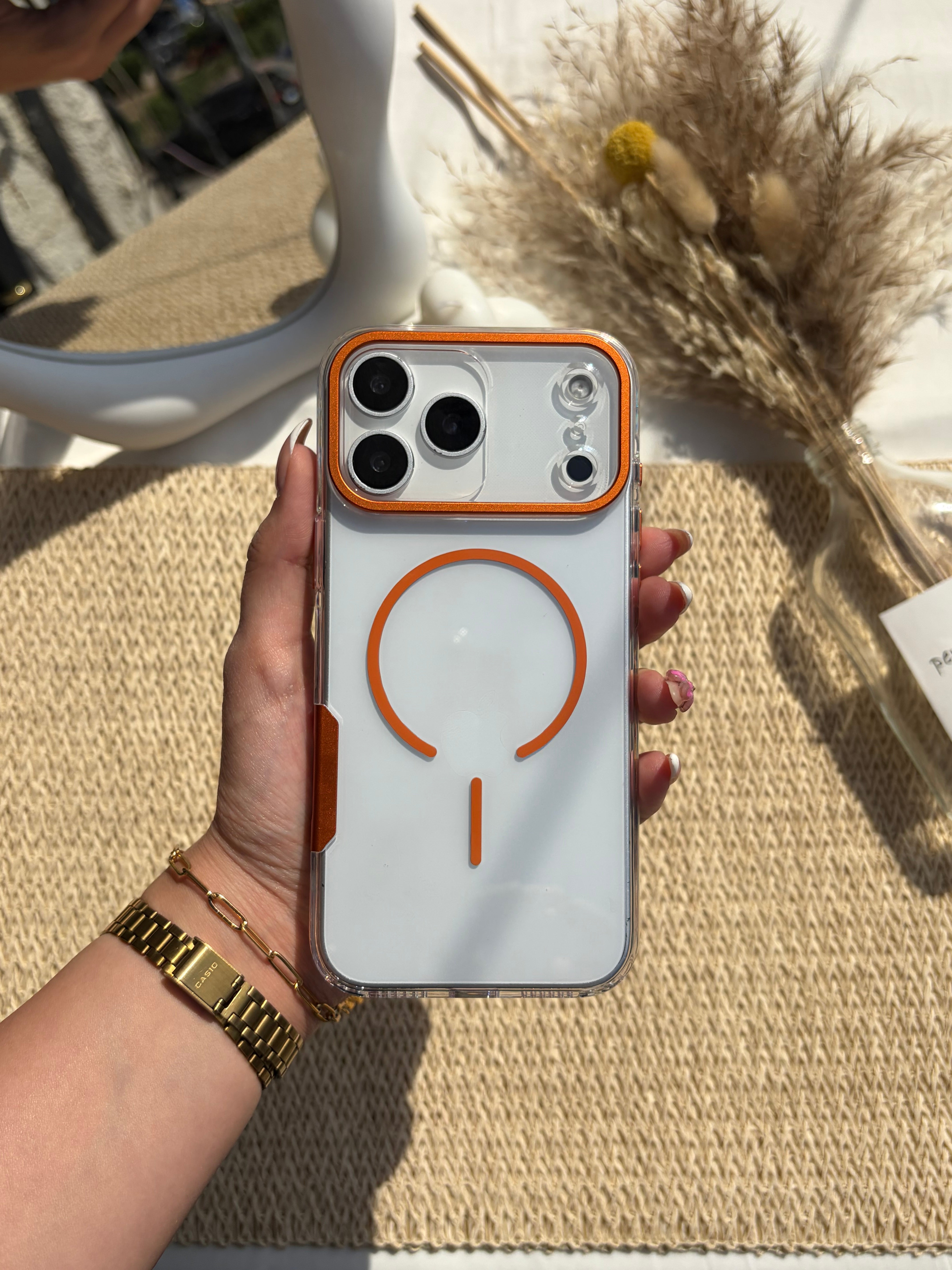 Okoz Transparent Magsafe Case