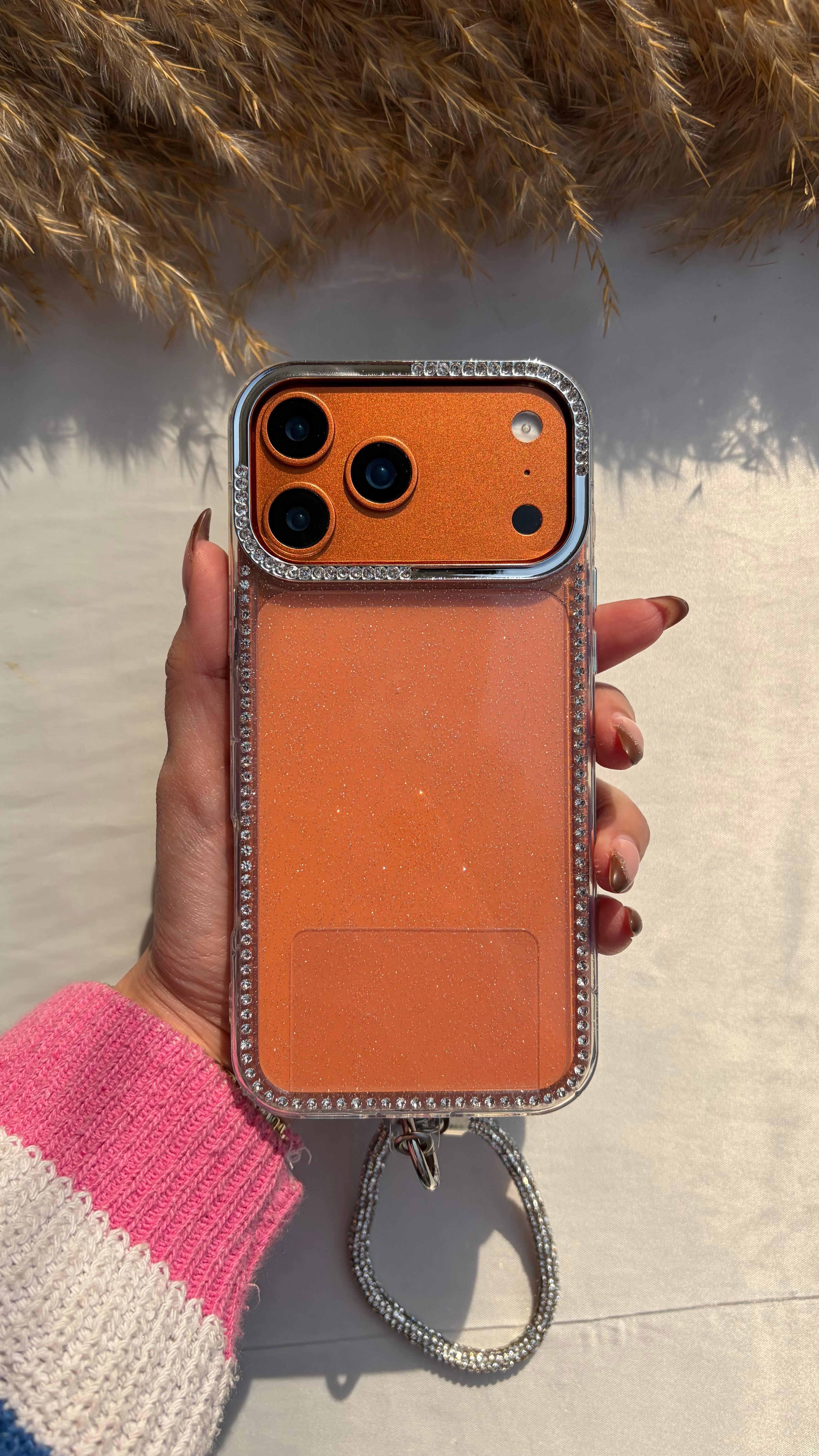 Transparent Glittery Wz Hanger