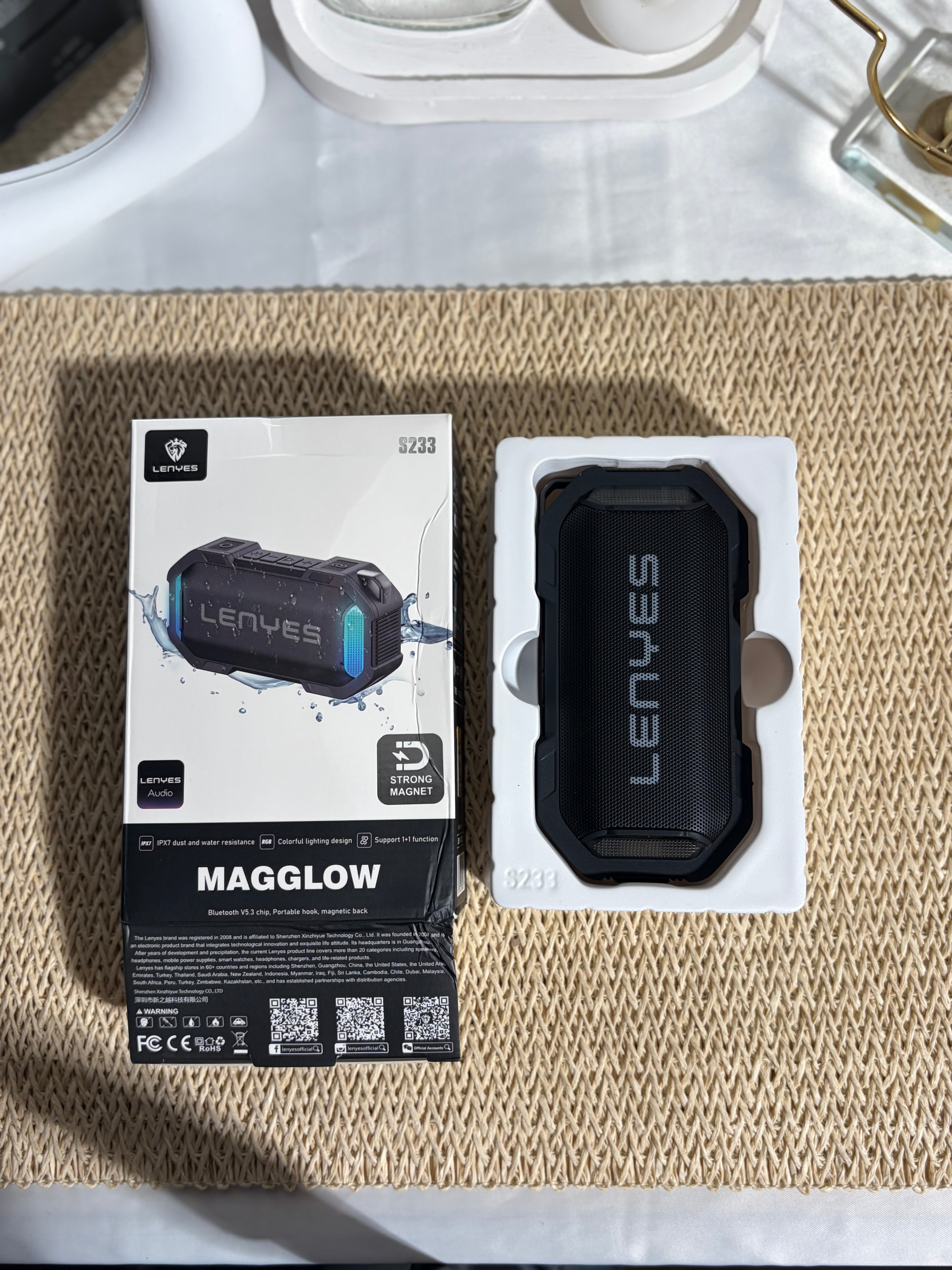 LENYES -Wireless Speaker 8W - S233-BLACK