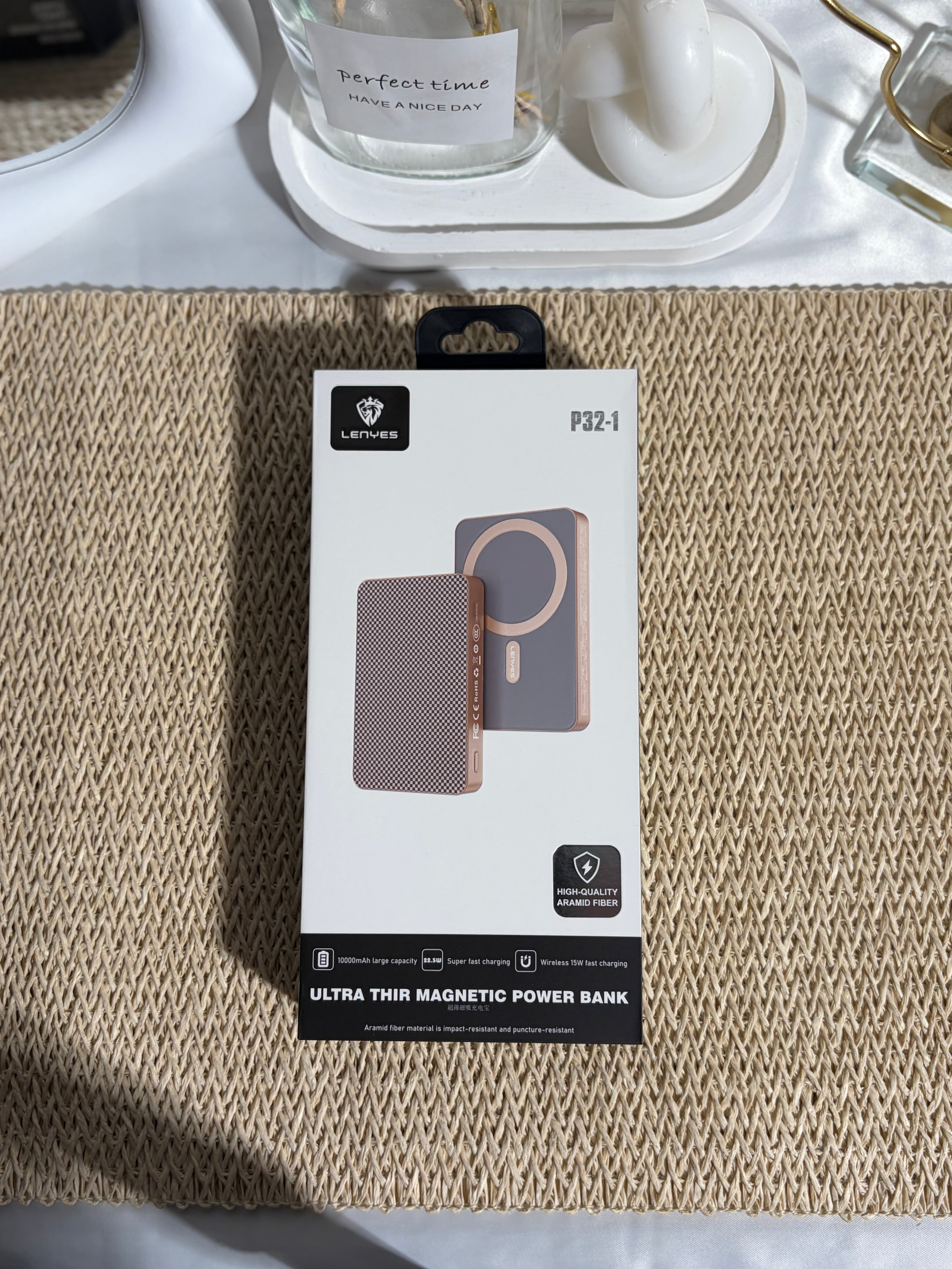 LENYES-POWER-BANK-P32-1-10000mAh