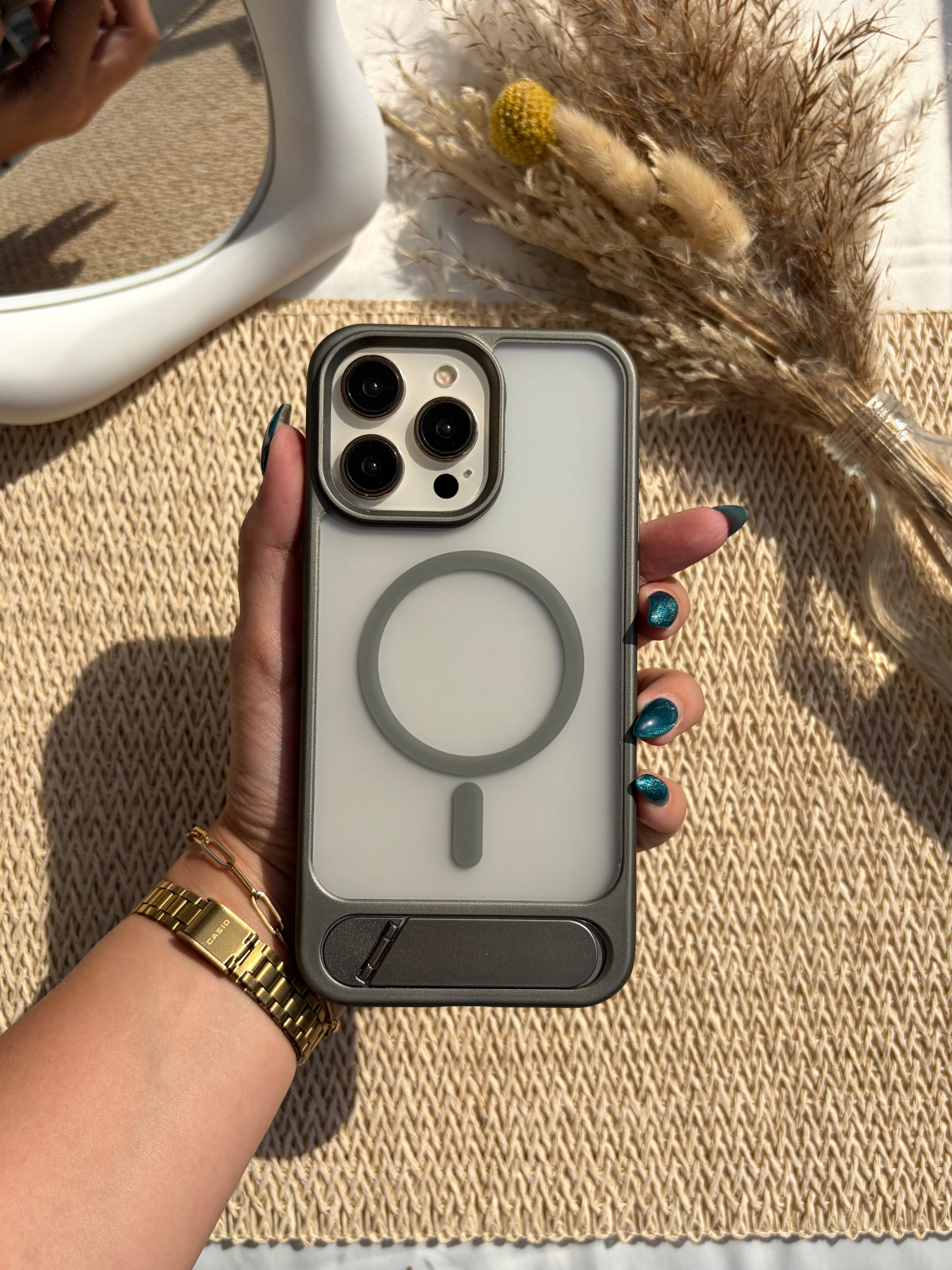 Matte MagSafe Wz Stand
