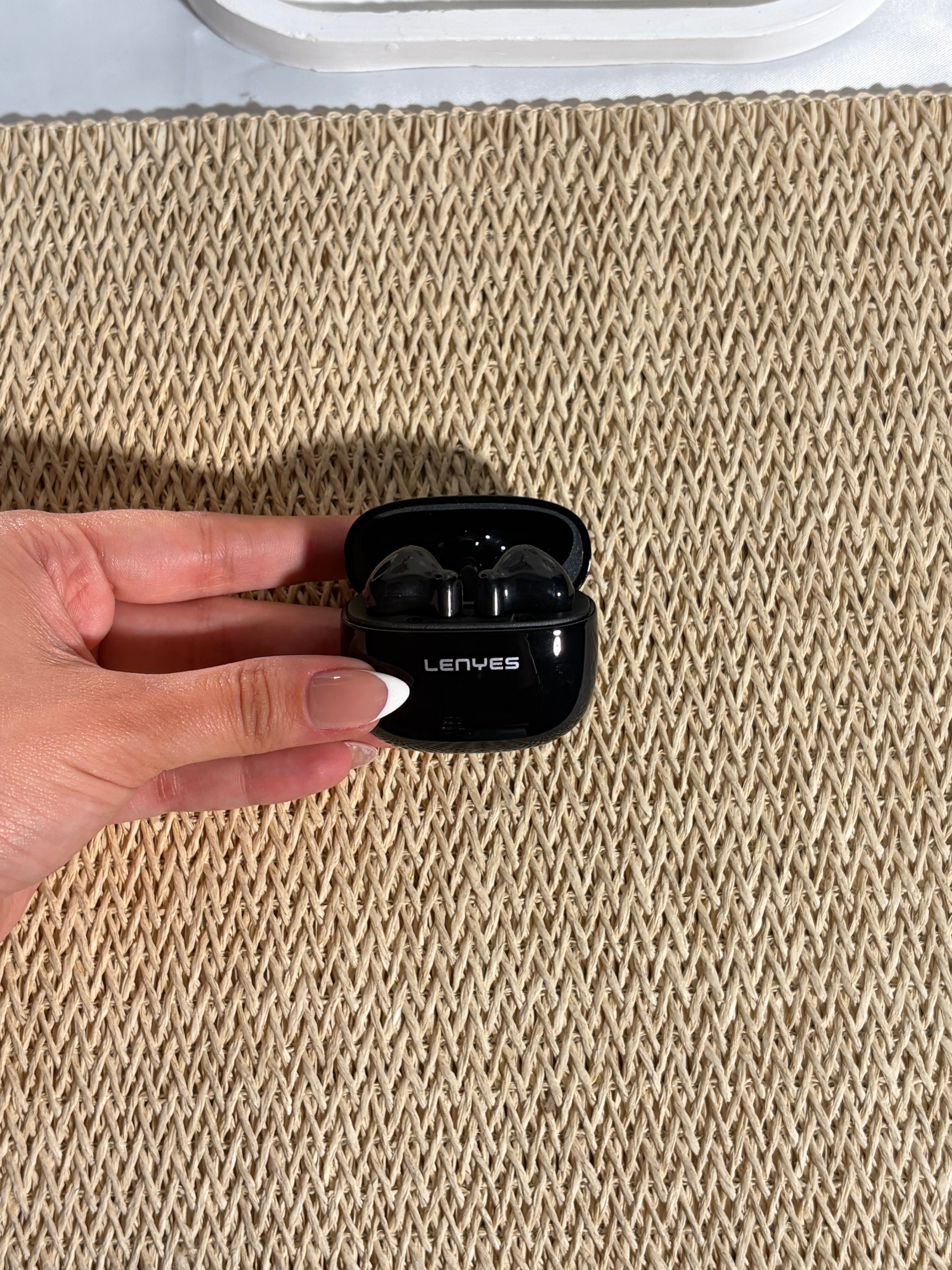 LENYES -Bluetooth EARBUDS - AIR 69