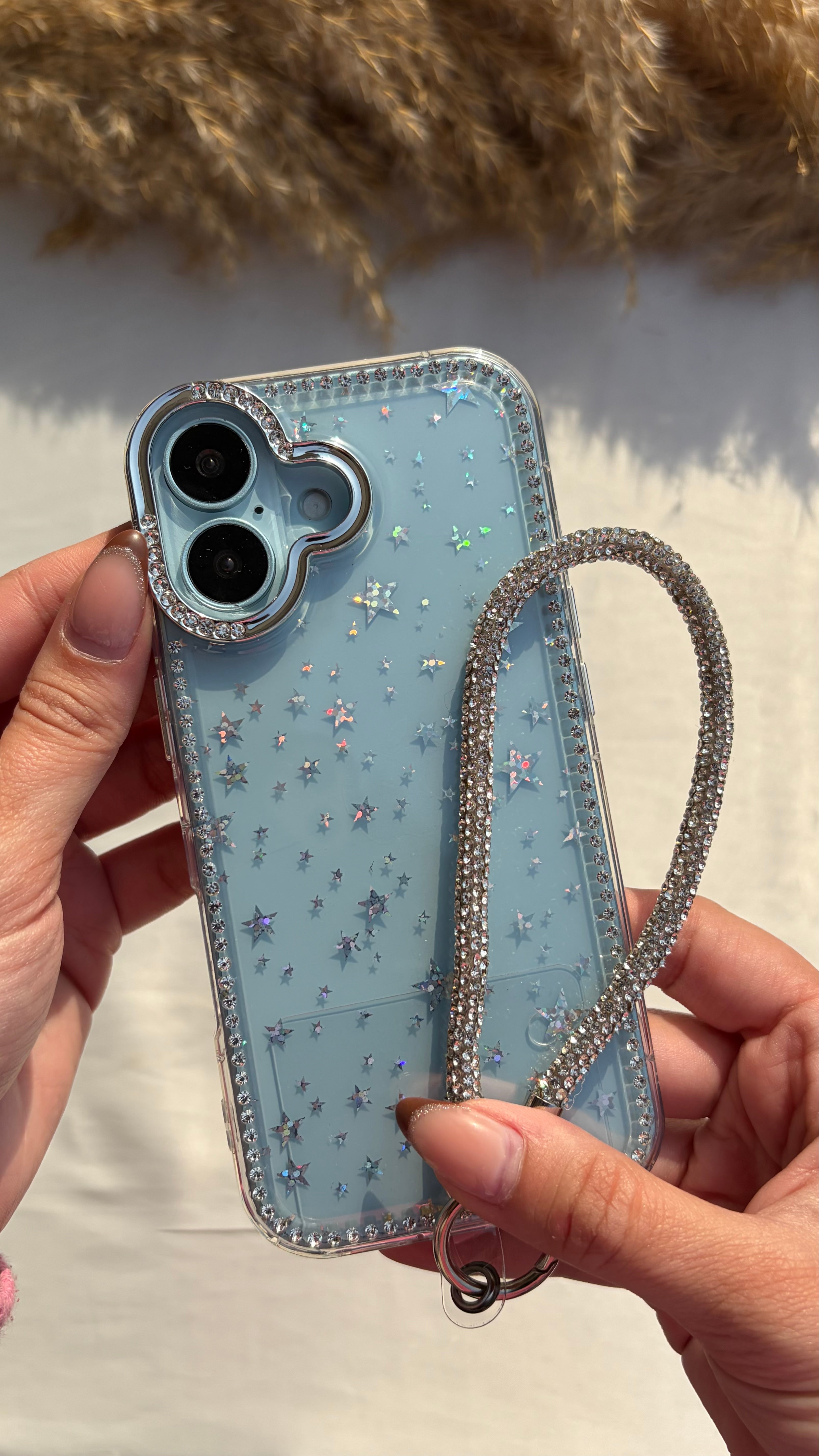 Transparent Glittery Wz Hanger