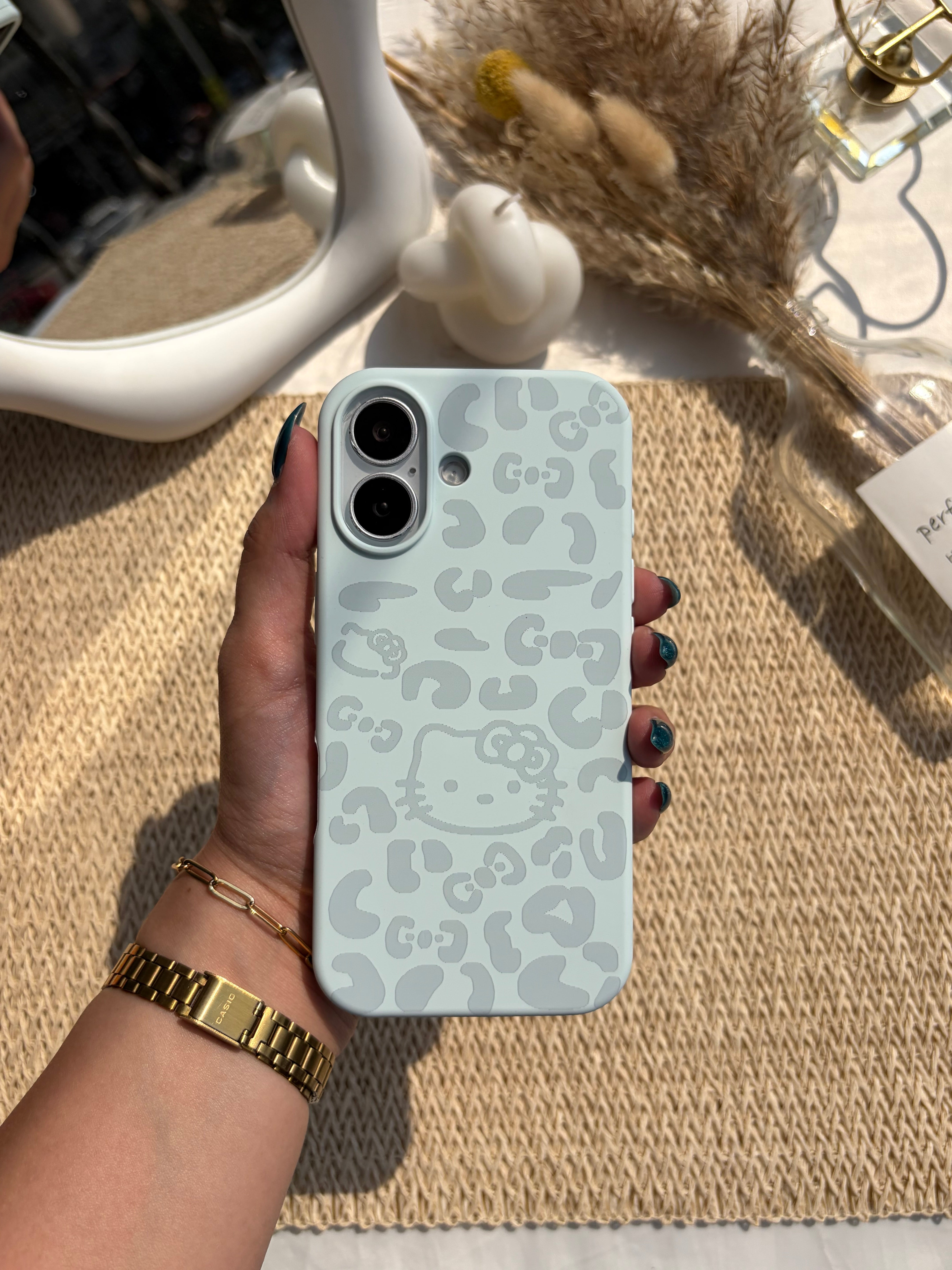Hello Kitty Case