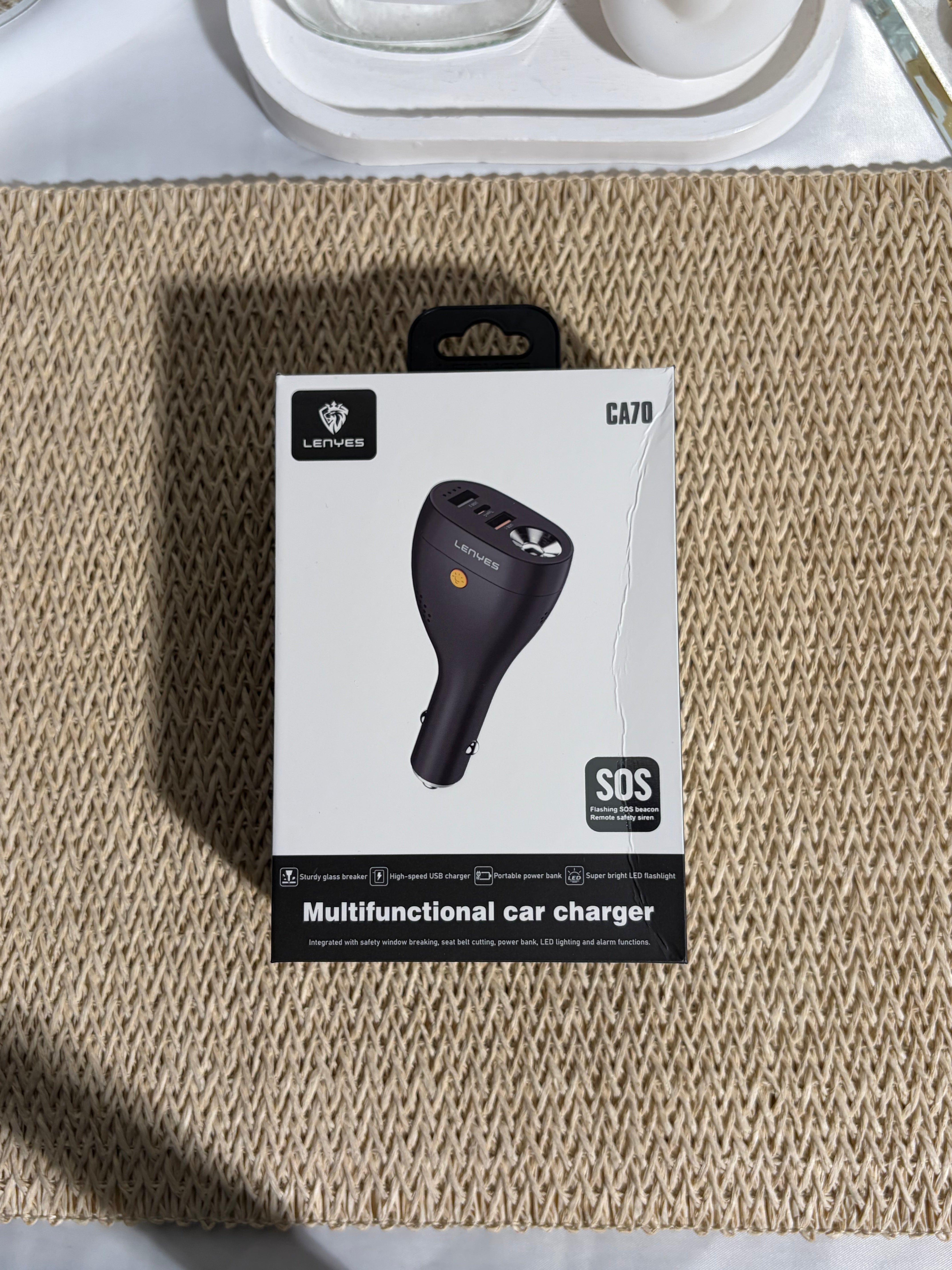 LENYES- CAR CHARGER - CA70 - BLACK