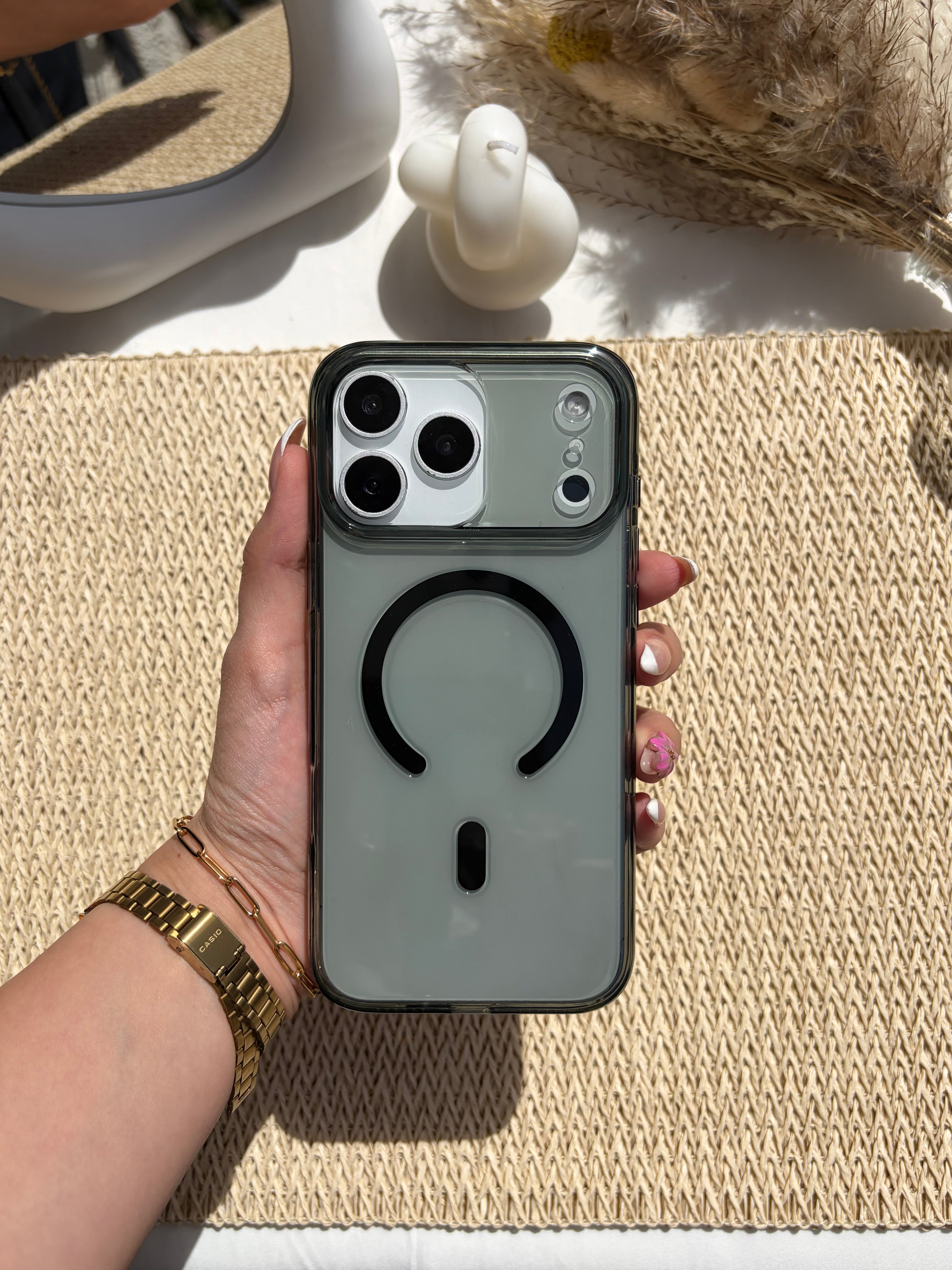 Face Design MagSafe Case