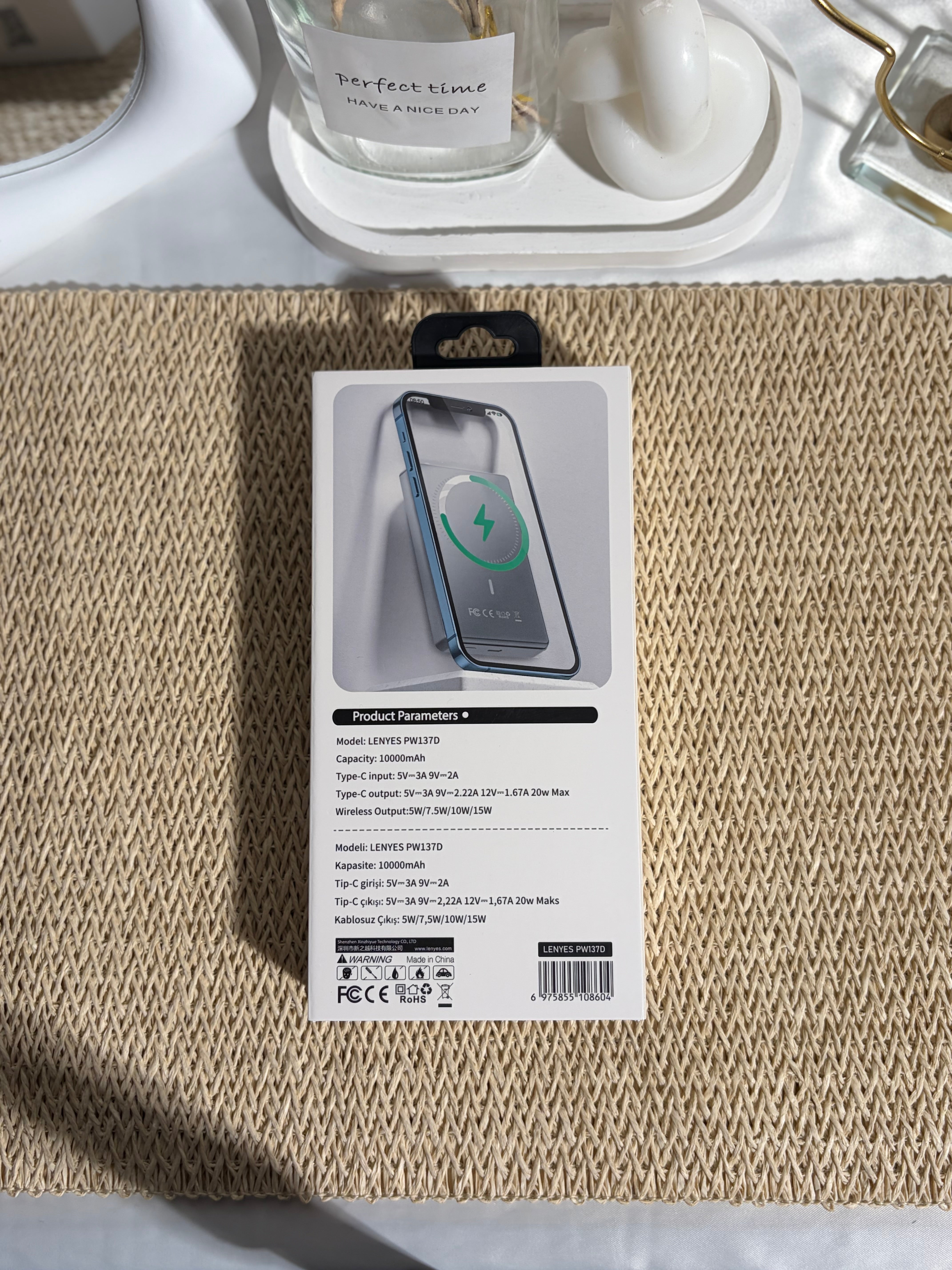 LENYES -Powerbank-10000MAH- PW137D-GUN