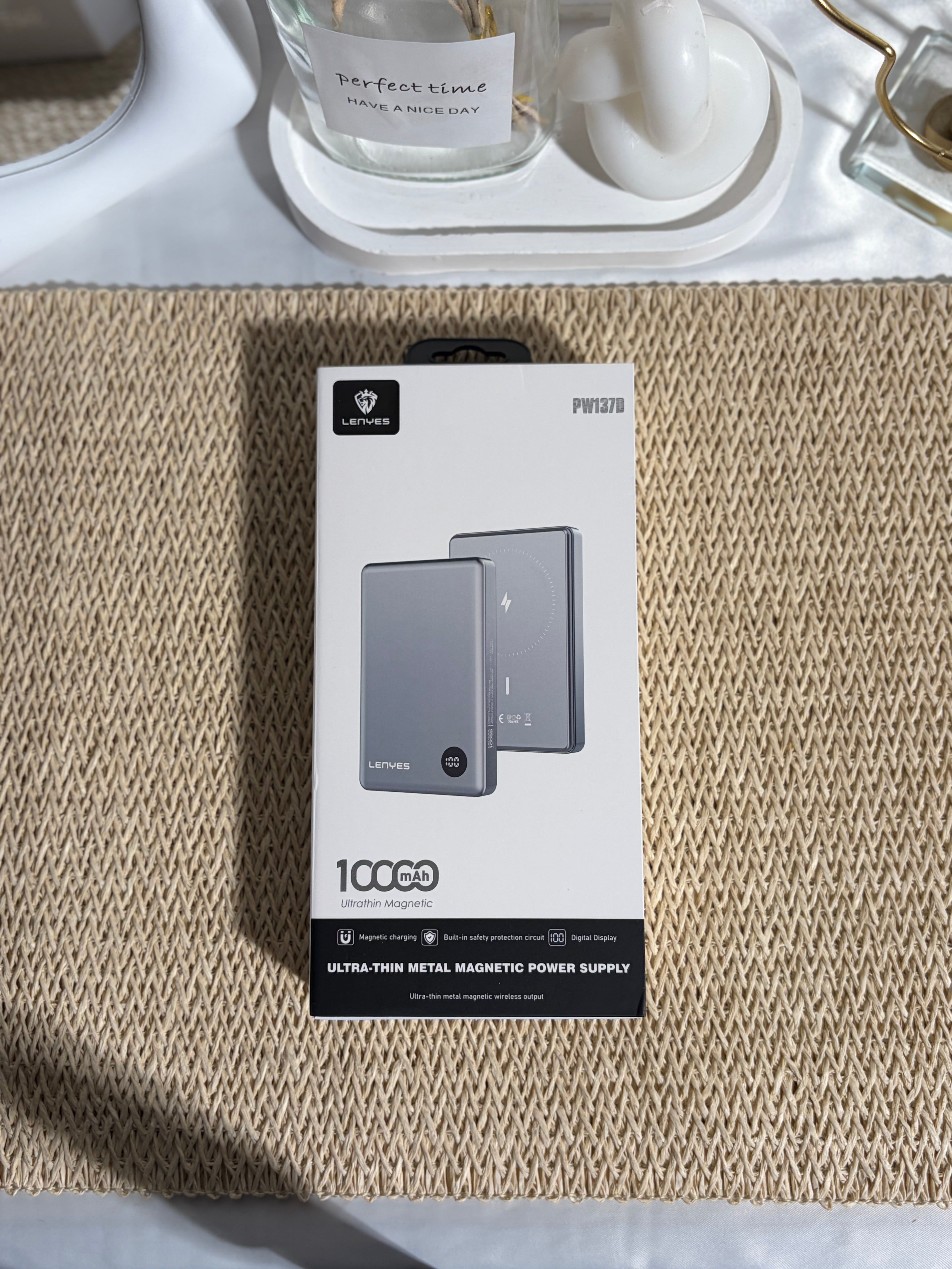 LENYES -Powerbank-10000MAH- PW137D-GUN