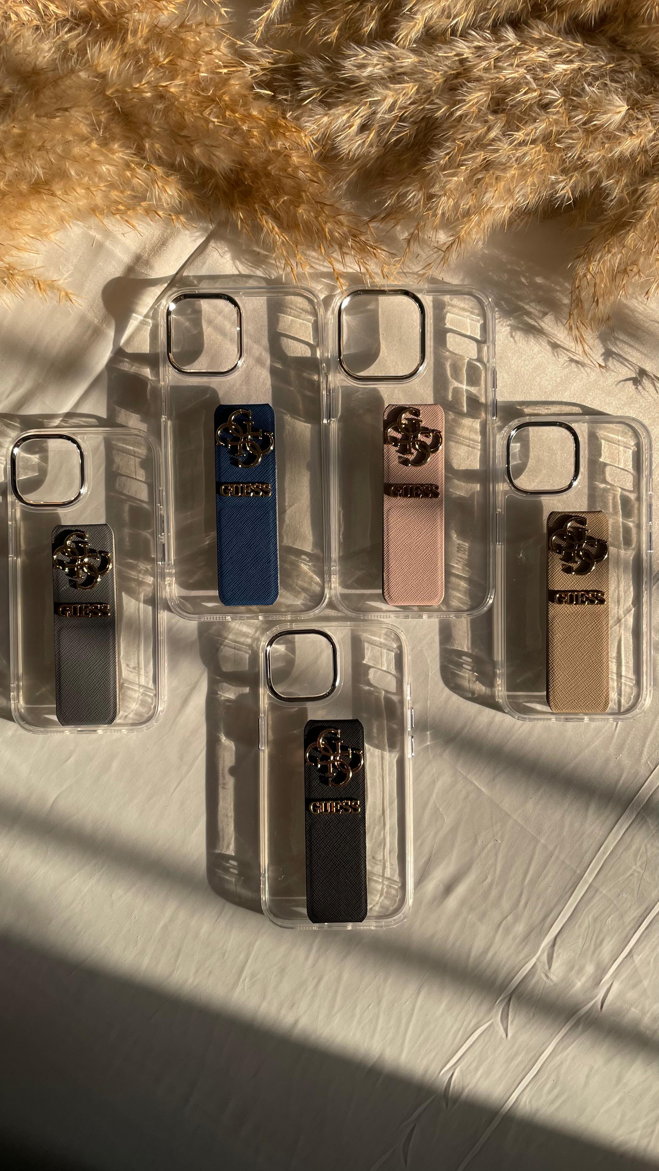 Transparent Guess with stand