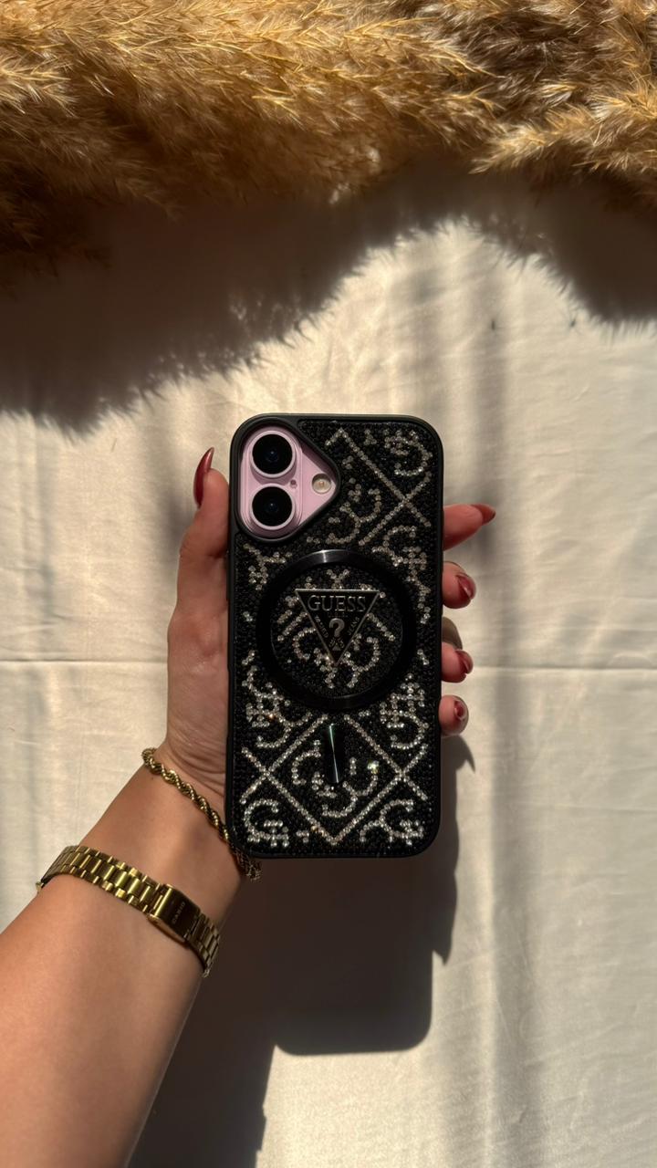 Glittery Guess Wz MagSafe