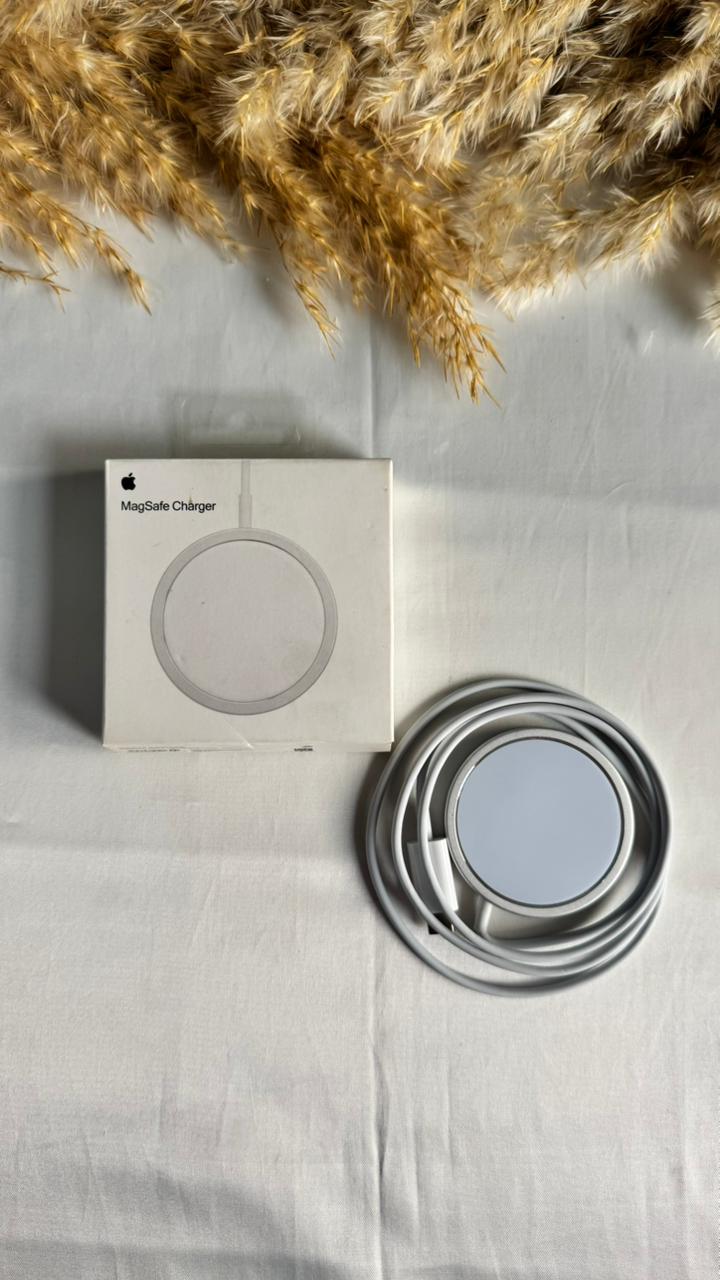 APPLE MAGSAFE CHARGER